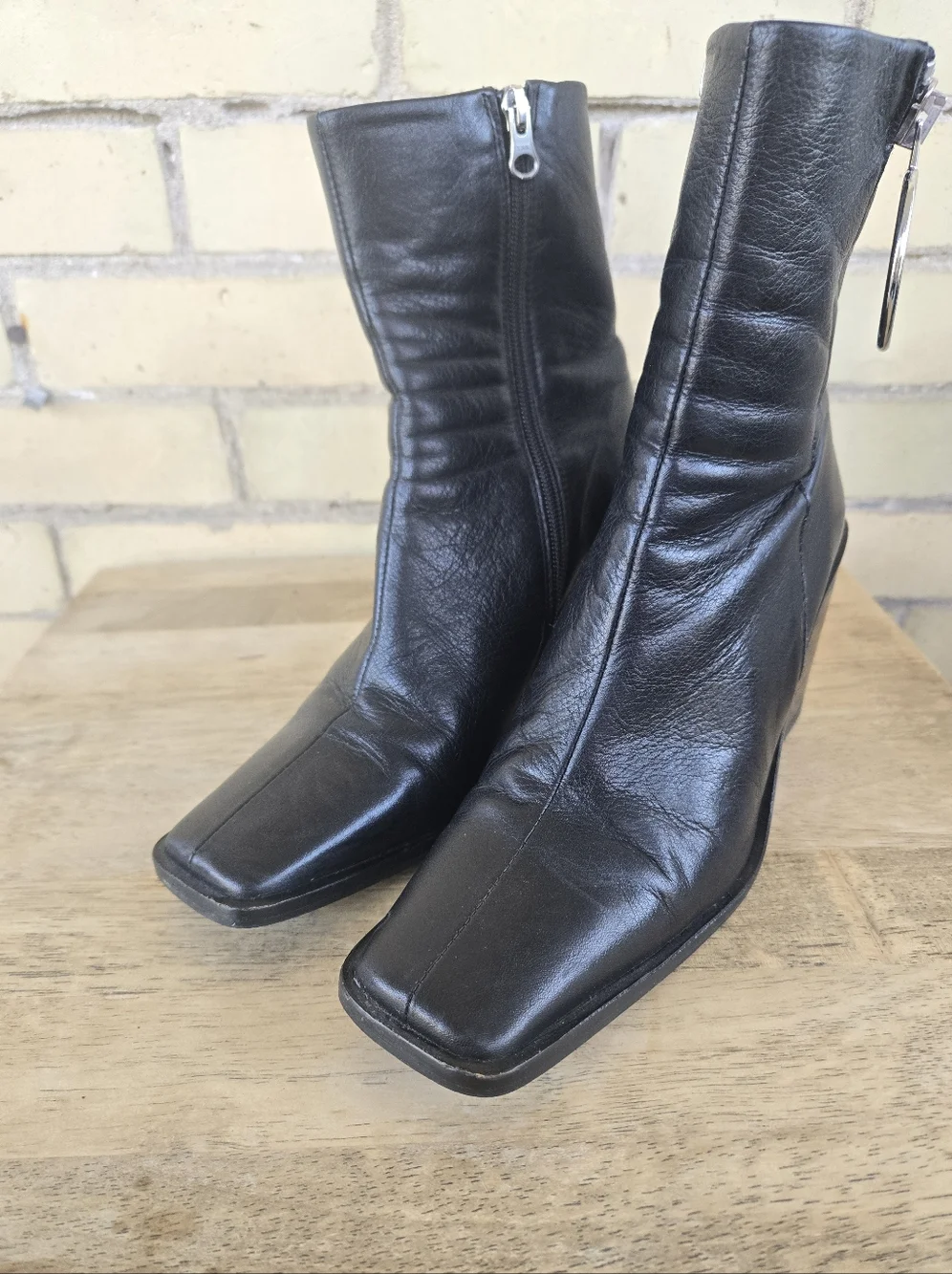 L'Intervalle Ankle Boots - Picture 2 of 9